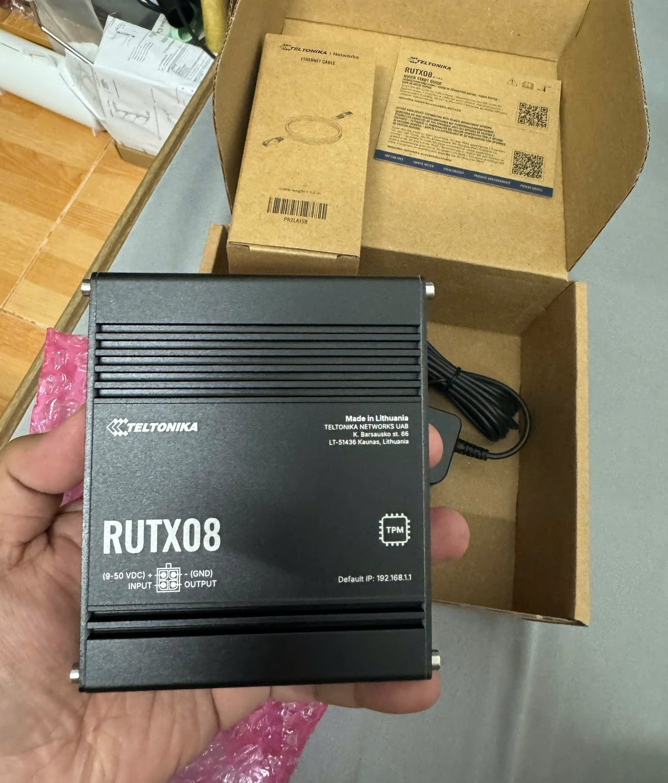 Teltonika RUTX08 mới